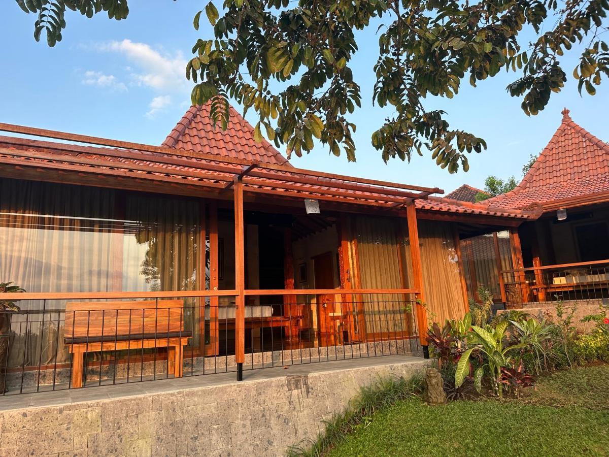 Griya Kcb Villa Ubud Buitenkant foto